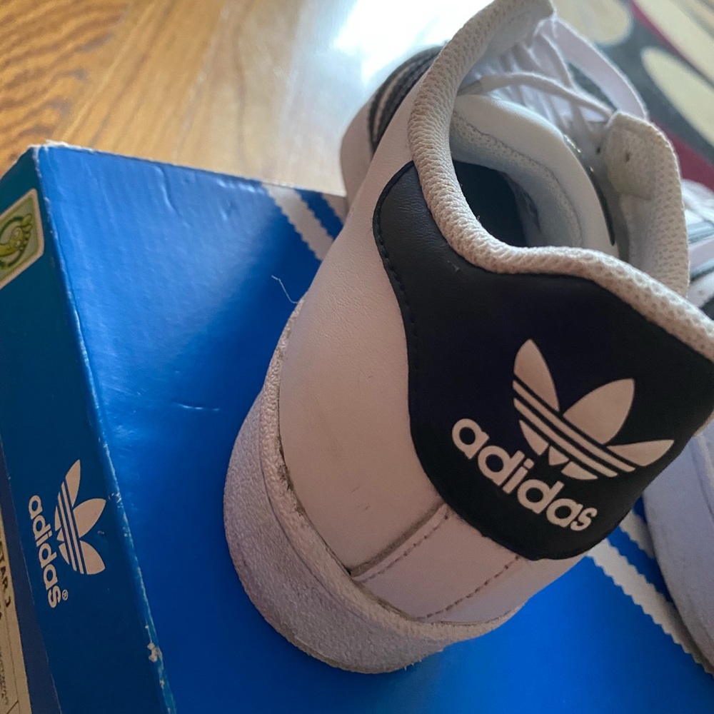 Adidas Superstar Sneakers - Picture 6 of 12